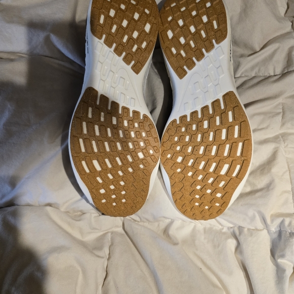 New without box size 11 1/2 Nike air Zoom running shoes - Picture 6 of 7